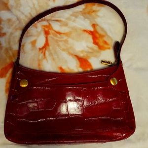 MAXX New York faux Alligator Purse